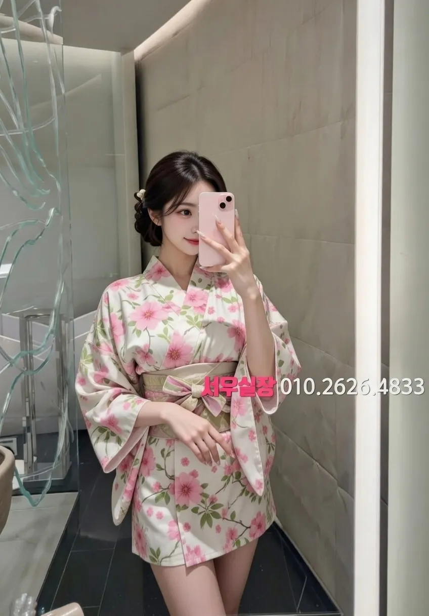 서초 다국적노래방 프리미엄 라인업 5번 프로필